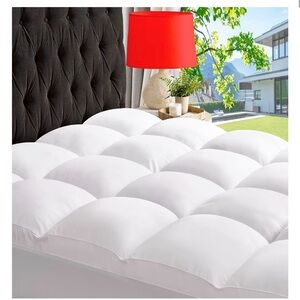 Premium White Mattress Cover